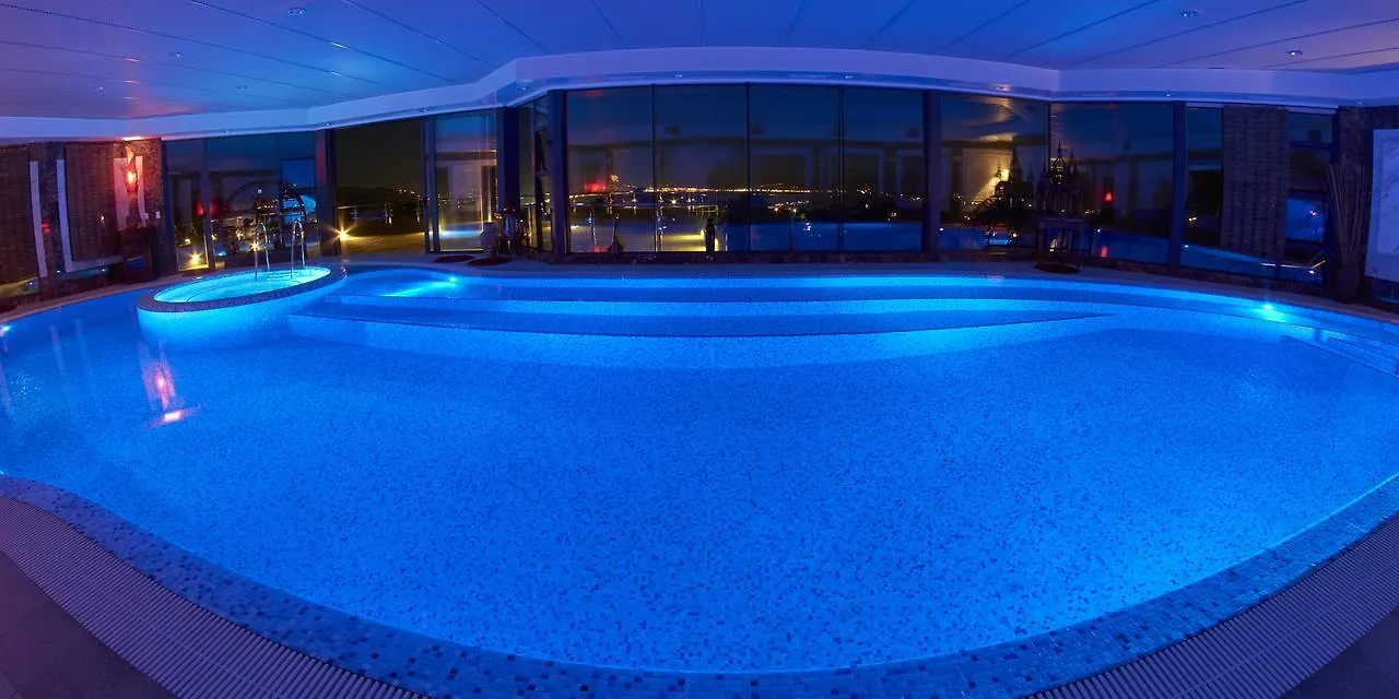 Zenith Boutique Lodge & Spa